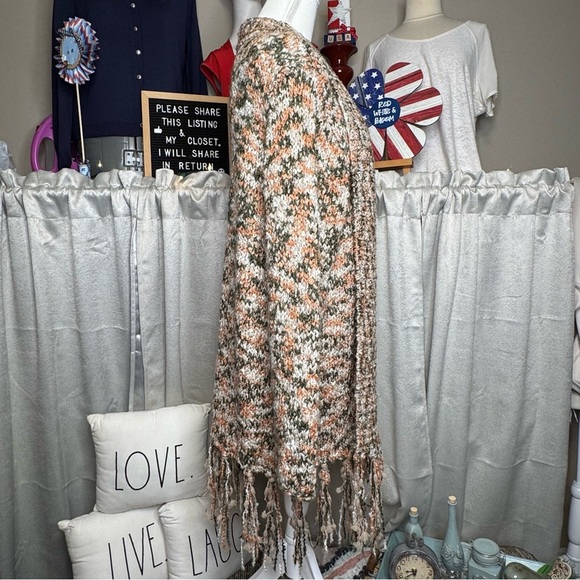 Multicolor Tassel Open Front Sweater Cardigan – Size XL - Picture 8 of 11